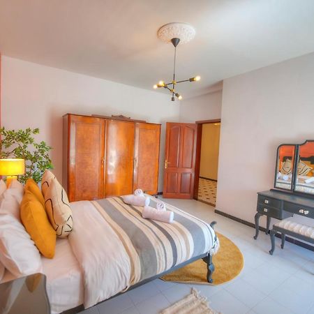 Beautifully Furnished Seafront 4 Bedrooms Goslm-4 Сліма Екстер'єр фото