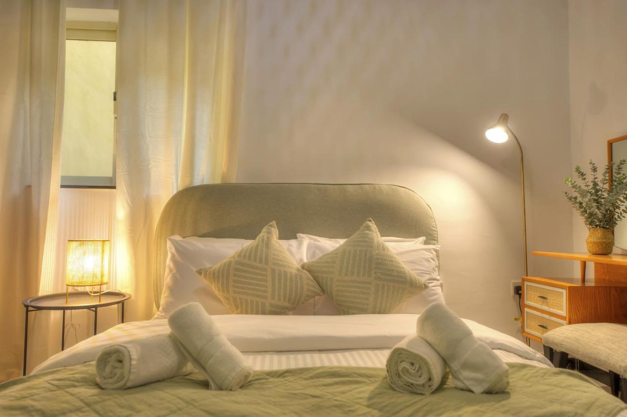 Beautifully Furnished Seafront 4 Bedrooms Goslm-4 Сліма Екстер'єр фото