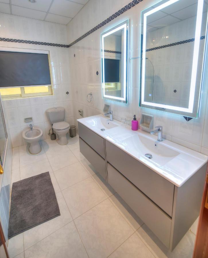 Beautifully Furnished Seafront 4 Bedrooms Goslm-4 Сліма Екстер'єр фото