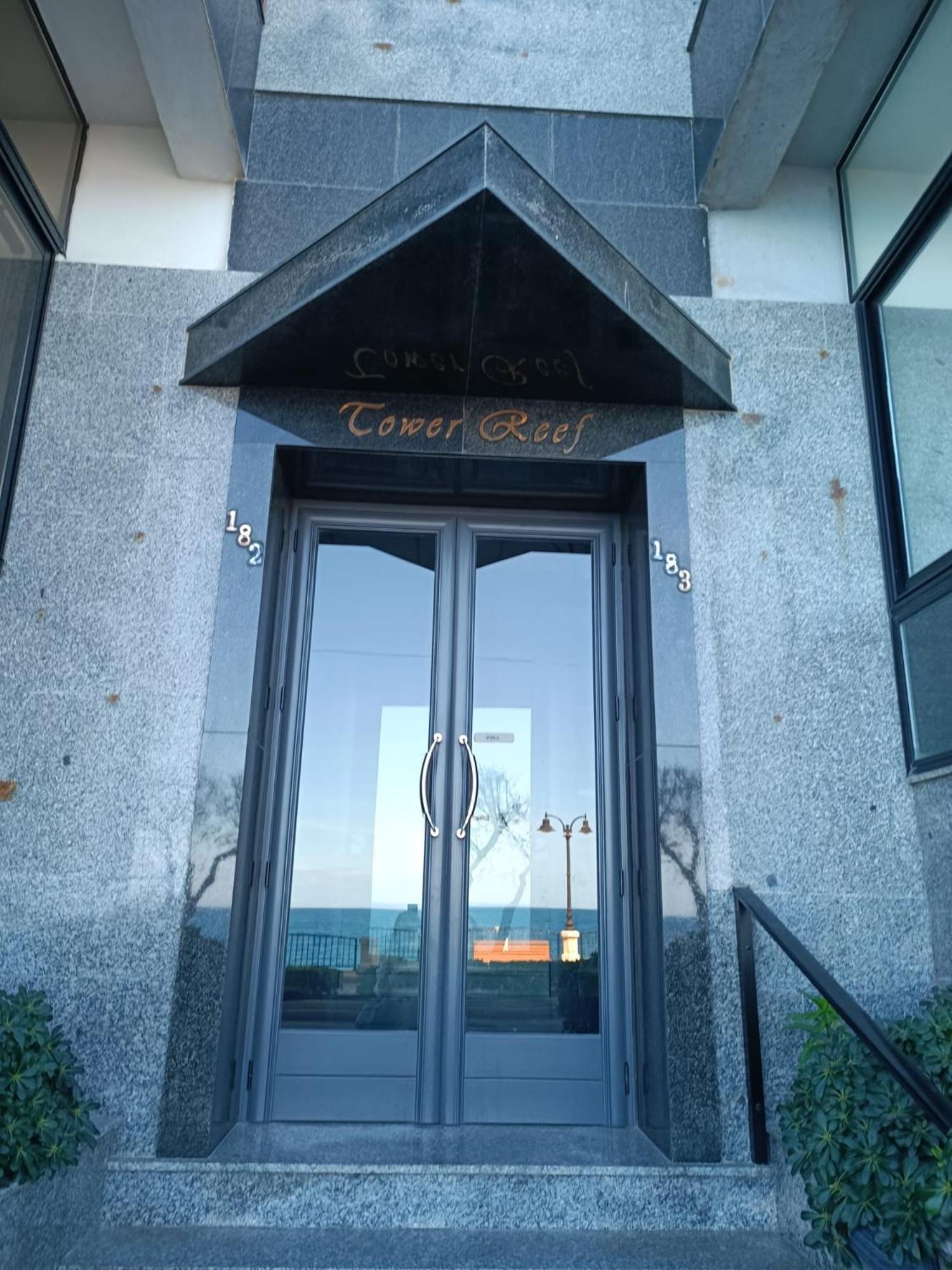 Beautifully Furnished Seafront 4 Bedrooms Goslm-4 Сліма Екстер'єр фото